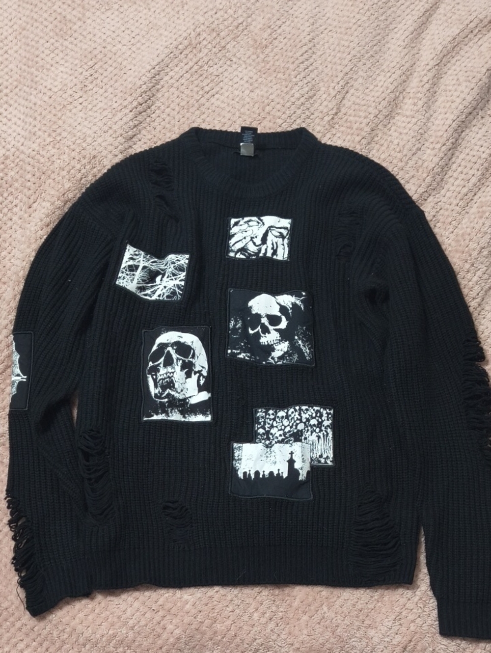 Black Graphic Patch Distressed Men’s Sweater